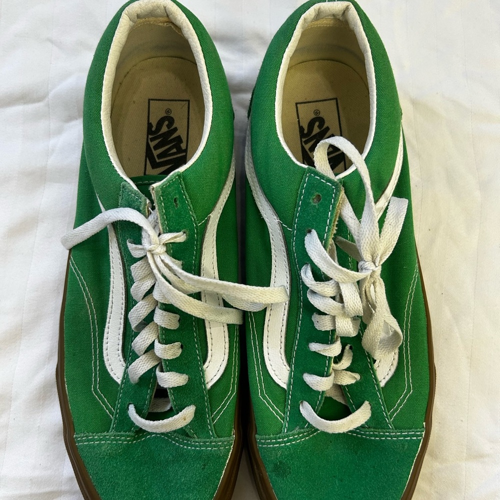 Vans Old Skool Green Gum Sole Sneakers Men’s 9.5